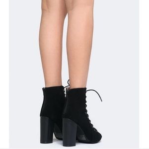 H&M Shoes - Divided Black Lace Up Block Heel Peep Toe Booties H&M Shoes - Divided Black Lace Up Block Heel Peep Toe Booties